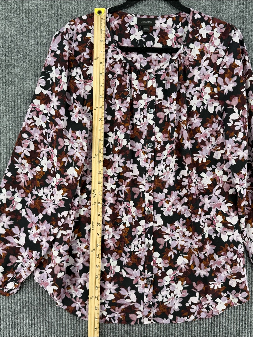 J. Jill Wearever womens blouse Large long sleeve button up career shirt flowers - Picture 9 of 10